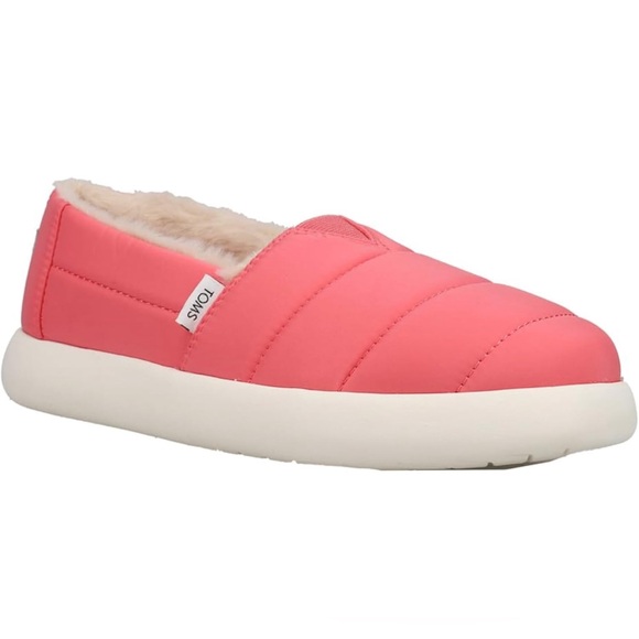 Toms Shoes - 🥳HP🥳NWT TOMS Tea Rose Repreve Matte Woven/Faux Fur Slip On